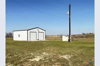 1742 Martinez Road, Yoakum, TX 77995 - Photo 8
