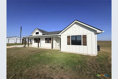 1742 Martinez Road, Yoakum, TX 77995 - Photo 2