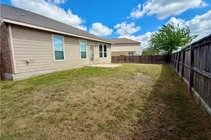 1805 Logan Trail, New Braunfels, TX 78130 - Photo 40