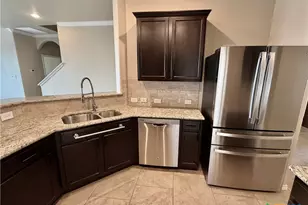 1805 Logan Trail, New Braunfels, TX 78130 - Photo 6