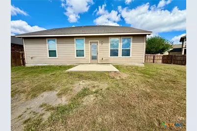 1805 Logan Trail, New Braunfels, TX 78130 - Photo 32