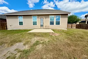 1805 Logan Trail, New Braunfels, TX 78130 - Photo 32