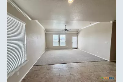 1805 Logan Trail, New Braunfels, TX 78130 - Photo 12
