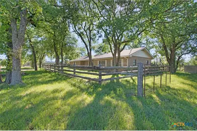 1830 Fm 221, Hamilton, TX 76531 - Photo 4