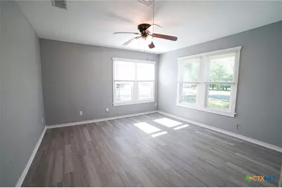 1003 N 15th Street, Temple, TX 76501 - Photo 12