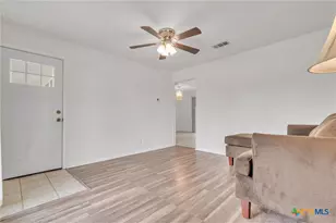 104 S Meadow Dr, Little River-Academy, TX 76554 - Photo 12