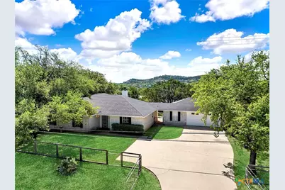 1106 Amanda, Canyon Lake, TX 78133 - Photo 2