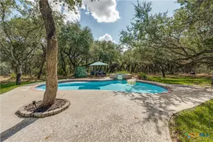 25867 Lewis Ranch Rd, New Braunfels, TX 78132 - Photo 24