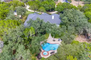 25867 Lewis Ranch Rd, New Braunfels, TX 78132 - Photo 32