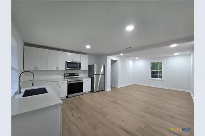 202 Marston Street #B, Copperas Cove, TX 76522 - Photo 2