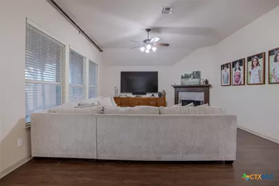 207 Brushy Creek, Victoria, TX 77904 - Photo 16