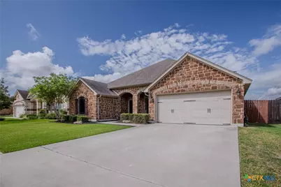 207 Brushy Creek, Victoria, TX 77904 - Photo 2