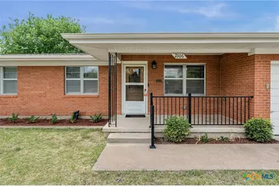 2106 S 47th Street, Temple, TX 76504 - Photo 4