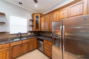 2410 Big Divide Rd, Copperas Cove, TX 76522 - Photo 10