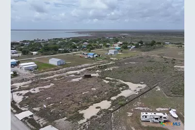 268 Powderhorn Lane, Port Lavaca, TX 77979 - Photo 4