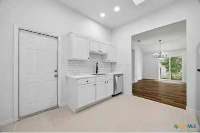 1751 Joy Spring, New Braunfels, TX 78130 - Photo 16