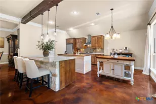 2405 Twin Ridge Ct, Belton, TX 76513 - Photo 10