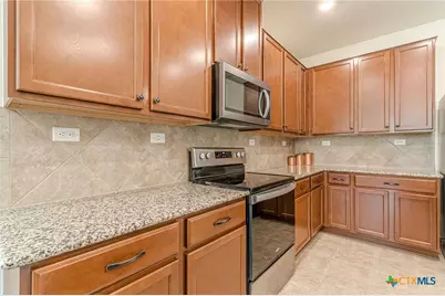 1939 Kyle Way, New Braunfels, TX 78130 - Photo 6