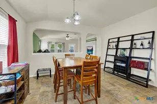 2877 Oakdell Tr, New Braunfels, TX 78130 - Photo 10