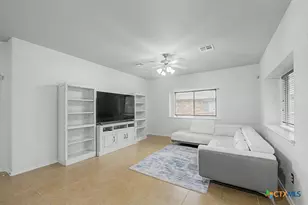 17804 Linkhill Dr, Dripping Springs, TX 78620 - Photo 6