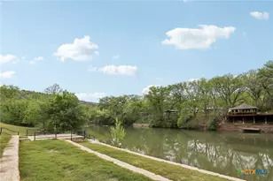 223 Summer Glen Ln, New Braunfels, TX 78132 - Photo 34