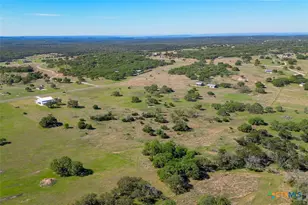 224 Blackbuck Rdg Dr, Lampasas, TX 76550 - Photo 6