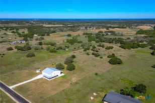 224 Blackbuck Rdg Dr, Lampasas, TX 76550 - Photo 4