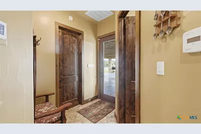 13661 E Highway 90, Kingsbury, TX 78638 - Photo 32