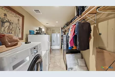 13661 E Highway 90, Kingsbury, TX 78638 - Photo 46