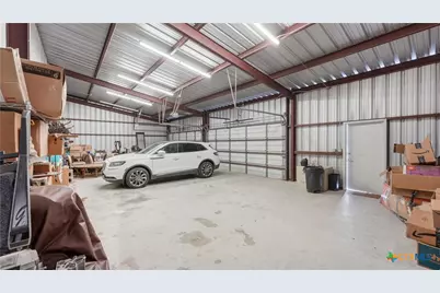 13661 E Highway 90, Kingsbury, TX 78638 - Photo 44