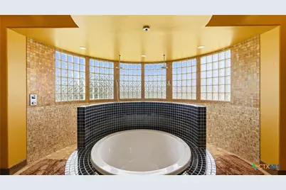 13661 E Highway 90, Kingsbury, TX 78638 - Photo 18