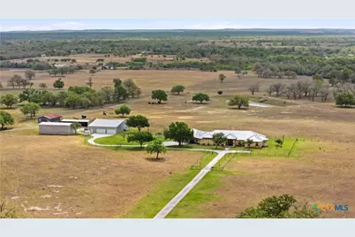 13661 E Highway 90, Kingsbury, TX 78638 - Photo 2