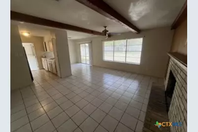 1002 Hillyer Street #1002, San Marcos, TX 78666 - Photo 2