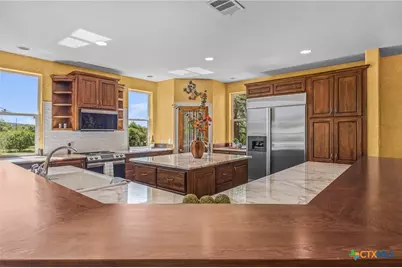 23802 Oscar Road, Spicewood, TX 78669 - Photo 14