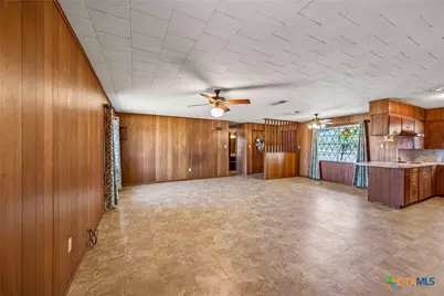 5353 US Highway 90A, Gonzales, TX 78629 - Photo 8