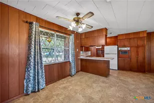 5353 US Hwy 90A, Gonzales, TX 78629 - Photo 12