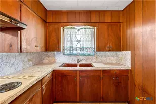 5353 US Hwy 90A, Gonzales, TX 78629 - Photo 12