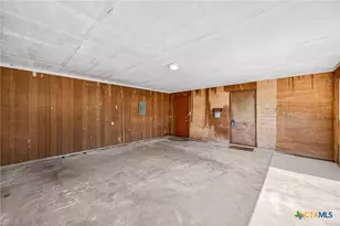 5353 US Hwy 90A, Gonzales, TX 78629 - Photo 26