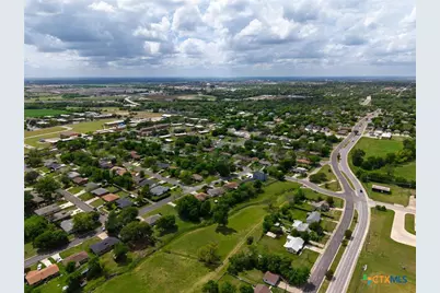 805 S 32nd Street, Temple, TX 76501 - Photo 28