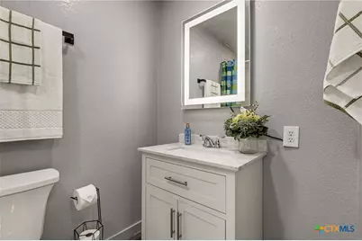 805 S 32nd Street, Temple, TX 76501 - Photo 16