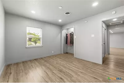 805 S 32nd Street, Temple, TX 76501 - Photo 22