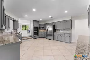 608 Ridgecrest Dr, Salado, TX 76571 - Photo 16