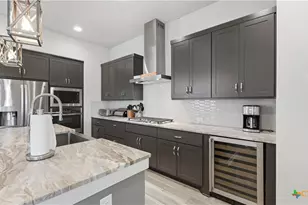 1370 Sahms Br, New Braunfels, TX 78132 - Photo 10