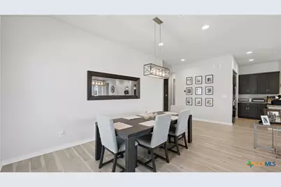 1370 Sahms Branch, New Braunfels, TX 78132 - Photo 14