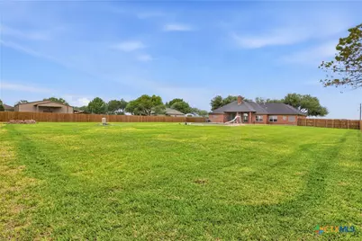 1031 Fm 20, Seguin, TX 78155 - Photo 46