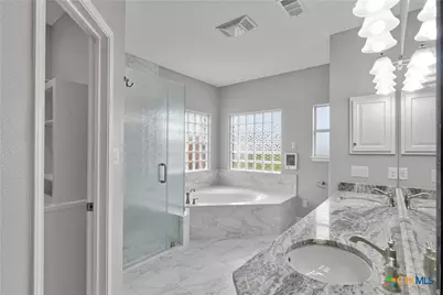 1031 Fm 20, Seguin, TX 78155 - Photo 22