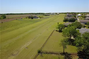 5 Richard Pearce Cove, Georgetown, TX 78626 - Photo 4