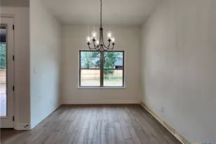 813 Golden Eagle Cv, Salado, TX 76571 - Photo 14