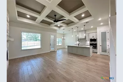 813 Golden Eagle Cove, Salado, TX 76571 - Photo 2