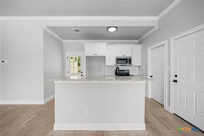 396 E Robin Lane, Harker Heights, TX 76548 - Photo 6